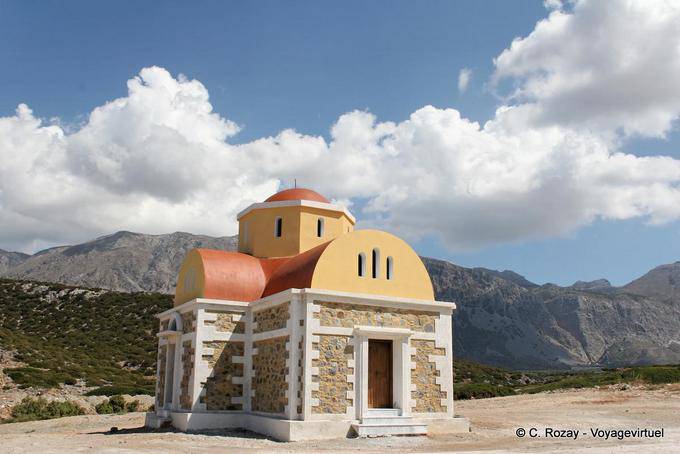 Pahia Ammos isolated chapel before the mountains - Crete, Greece