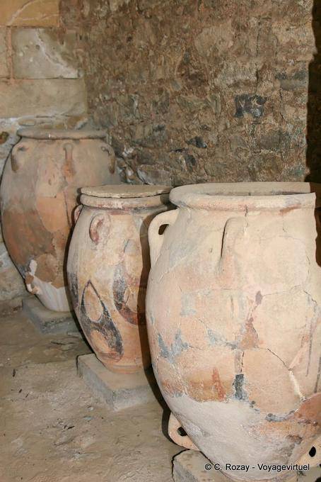 Painted jars group two with lid, Phaistos - Crete, Greece