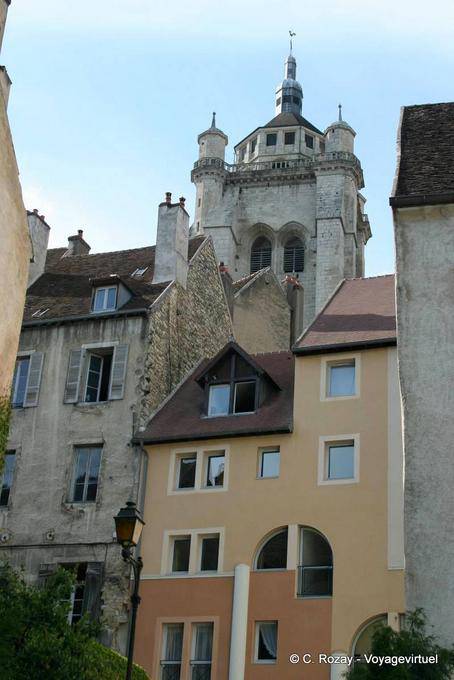 Dome of the steeple of the Basilica from the Granvelle street Dole - France