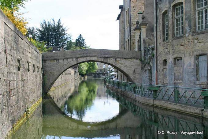 Tanners Bridge Canal Dole - France