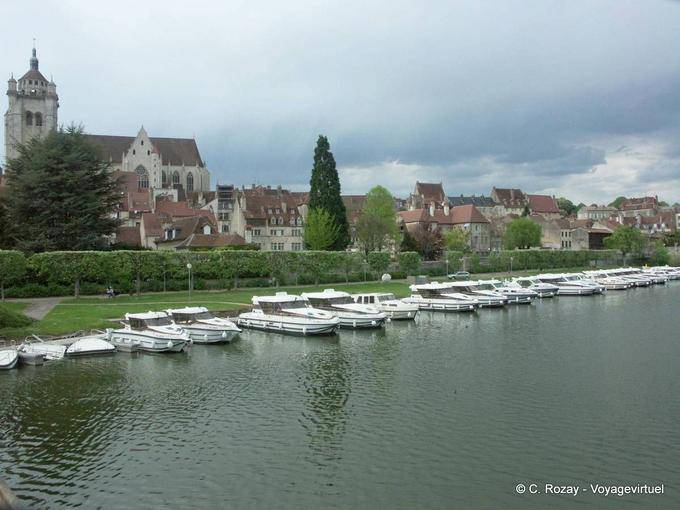 Marina, Dole - France