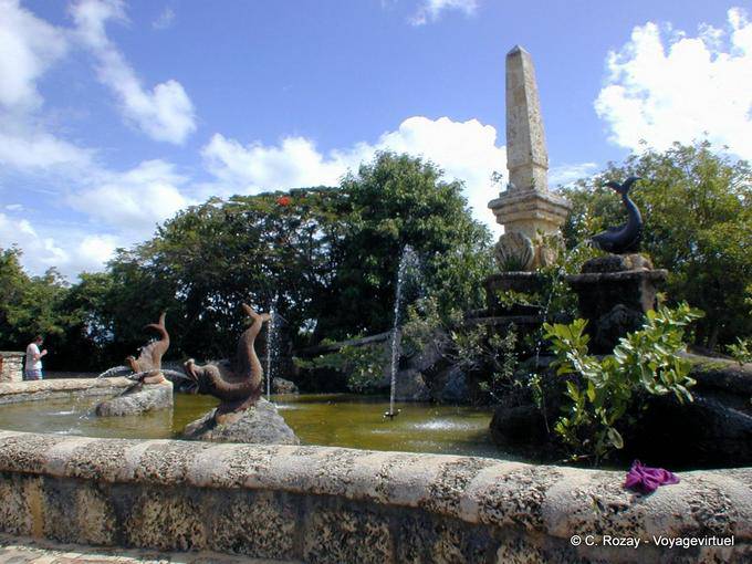 Treviso fountain, other view, Altos de Chavon, Dominican Rep.