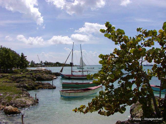 Small port along the rocky coast, Bayahibe, Dominican Rep.