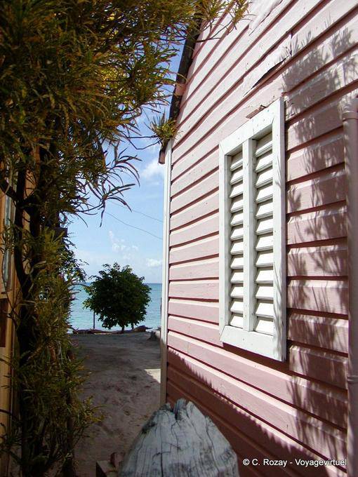 Pink box on the beach, Bayahibe, Dominican Rep.