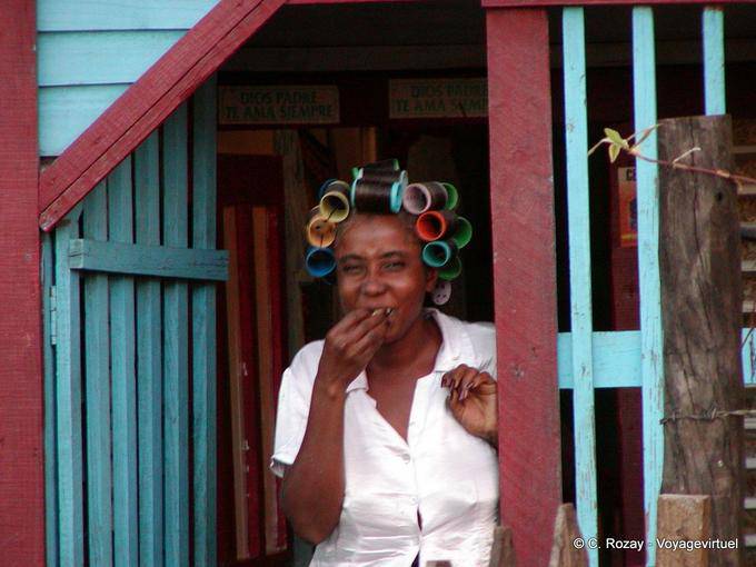 Giant curlers on the head of a Dominican, Dominican Rep.