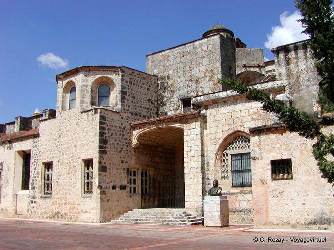 Rear of the Cathedral Primada de America, Santo Domingo, Dominican Rep.