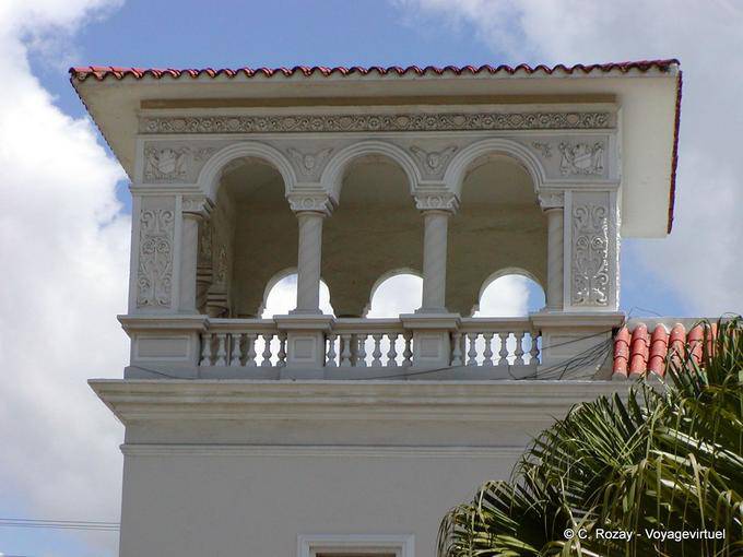 Top of Casa del Sacramento, Calle Isabel la Catolica Santo Domingo, Dominican Rep.