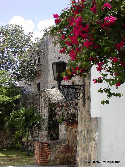 Flowered alley in the colonial quarter of Santo Domingo, Dominican Rep.