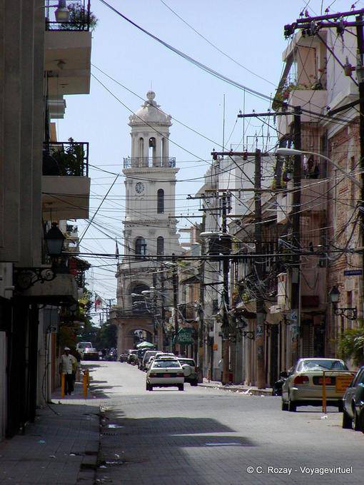 Tour the Palacio Consistorial o Antiguo Ayuntamiento, Santo Domingo, Dominican Rep.
