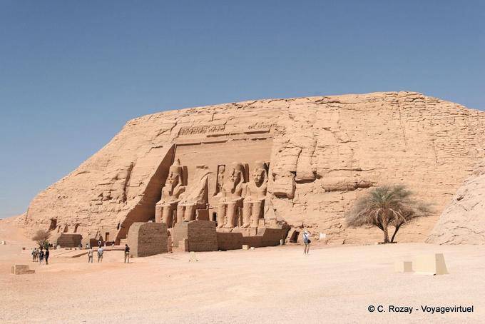 Panoramic Hill Grand Temple dedicated to Amun-Re and Re-Horakhty, Abu Simbel - Egypt