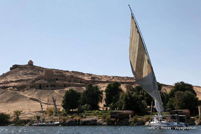 A sailing under the Qoubbet el-Hawa, Aswan - Egypt