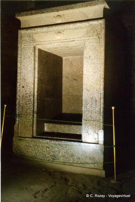 Naos gray granite of the sanctuary, temple of Edfu - Egypt