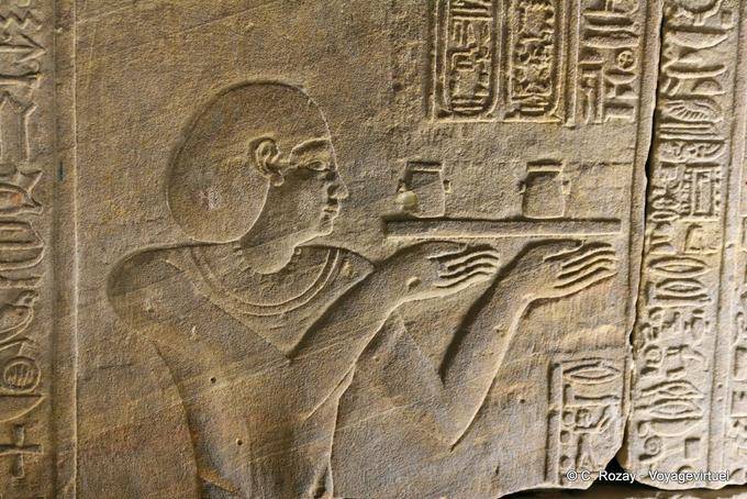 Offering scene, raised in an anteroom, Edfu - Egypt