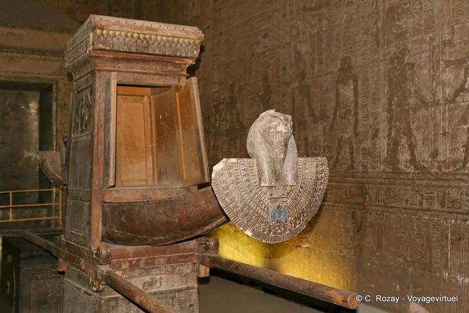 Recovery of the boat before the Horus Naos. Work done by Auguste Mariette, Edfu - Egypt