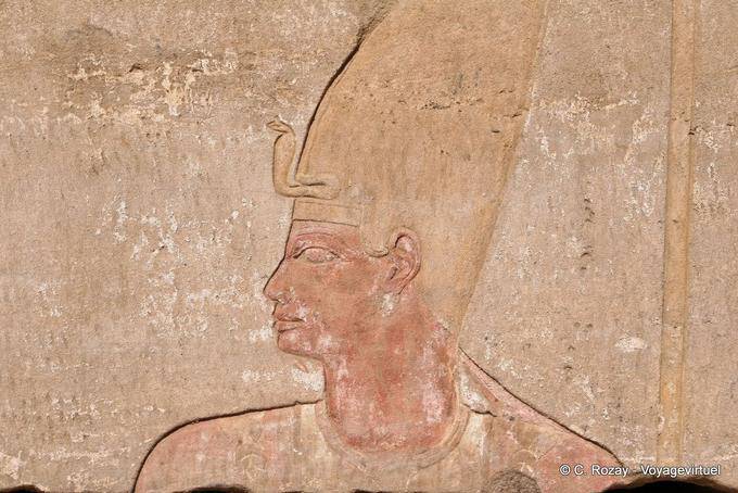 Color retention in the representation of Pharaoh, Chapel of fabrics, Edfu temple - Egypt