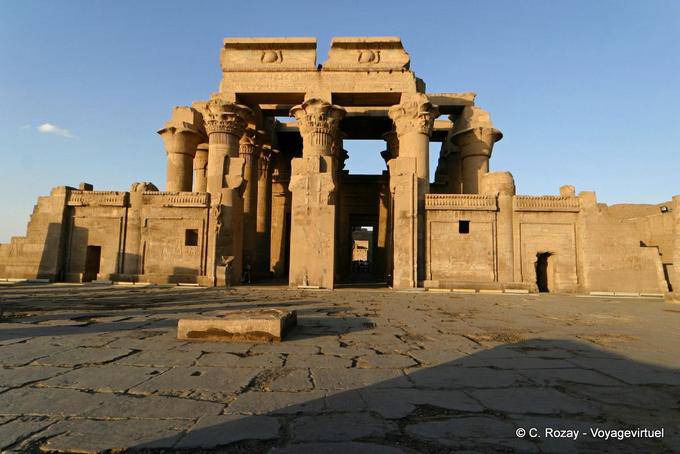 View from the Great Court of the exterior of Pronaos, temple of Kom Ombo - Egypt