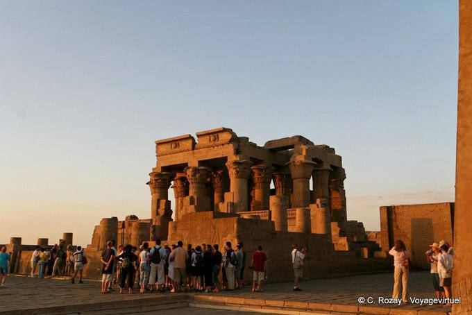Light of the setting on the Temple of Kom Ombo, Kom Ombo - Egypt