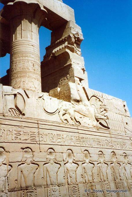 Cartridge fortress, the lion and the outer frieze, temple of Kom Ombo - Egypt