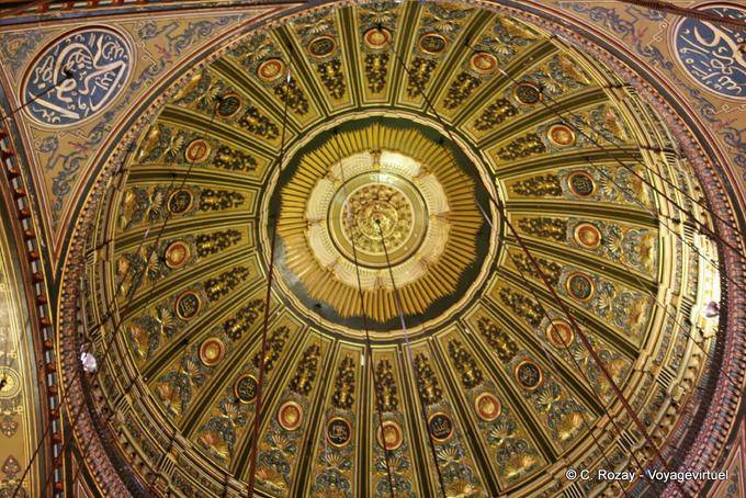 Golden dome, inside the mosque Mehemet Ali, Cairo - Egypt