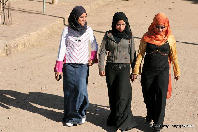 Girls walking in Luxor - Egypt