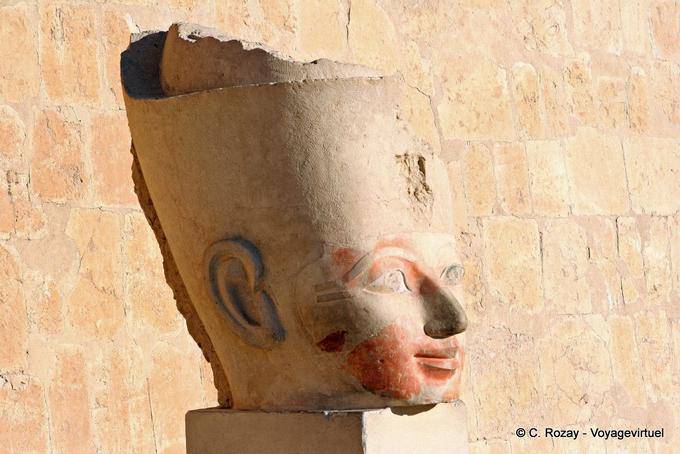 Colossus head off on a pedestal, Hatshepsut Temple - Egypt