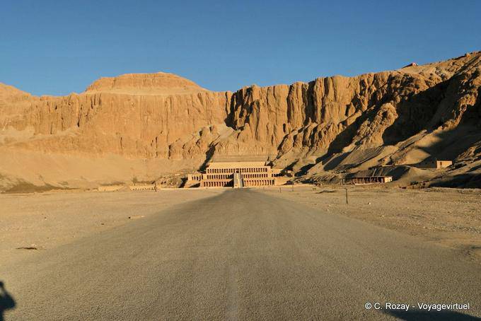 Panorama on the site of Deir el-Bahari - Egypt
