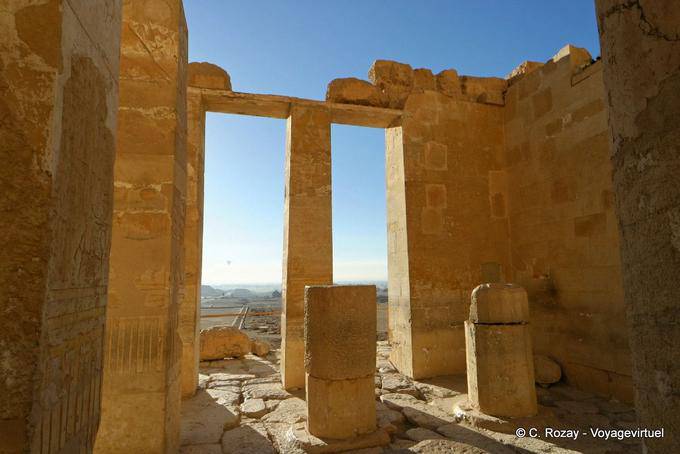 To the sky, Chapel of Hathor, Hatshepsut Temple - Egypt