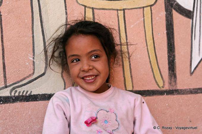 Smiling girl, Madinat Habu - Egypt