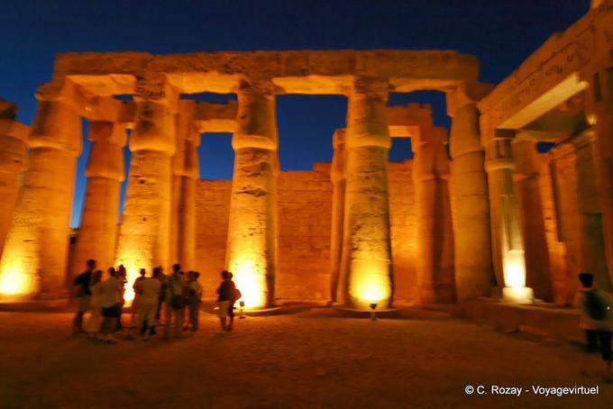 Blur night, Luxor Temple - Egypt