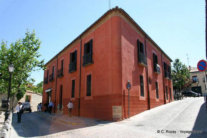 Red house corner, Ávila - Spain