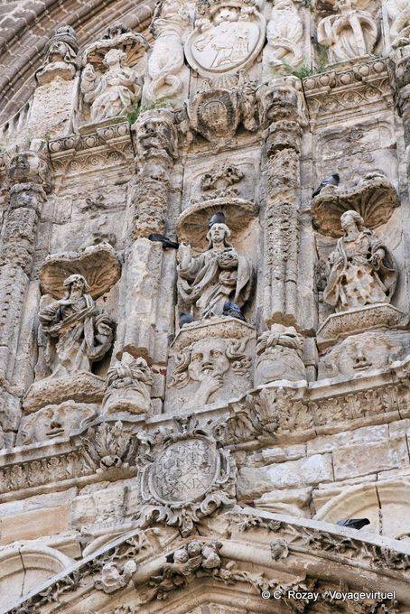 Ávila, detail of the top of the portico of the Gothic cathedral - Spain