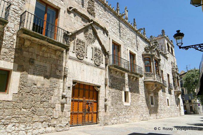 Facade, El Palacio de los Condestables Castilla or Casa del Cordón, Burgos - Spain