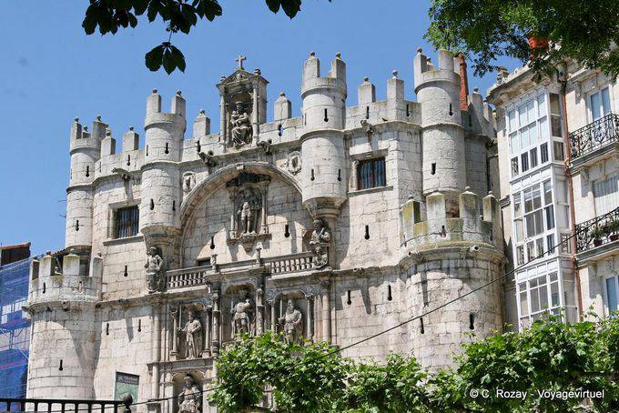 Burgos, Arco Santa Maria - Spain
