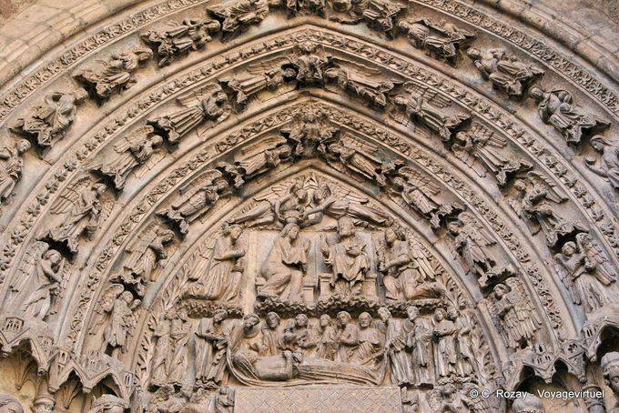 Tympanum of the door of San Francisco dedicated to the Virgin, Santa Maria Cathedral of Leon - Spain