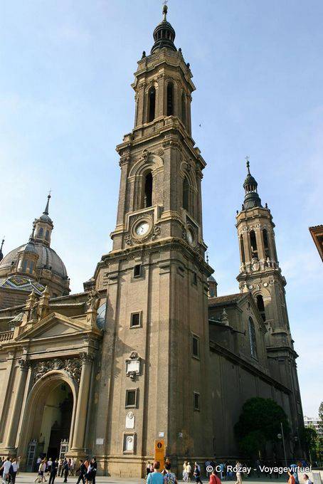 Spiers of the Basilica of Nuestra Señora del Pilar, Zaragoza - Spain