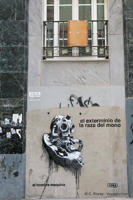 El exterminio of raza del mono, El Hombre tag Maquina, Zaragoza - Spain