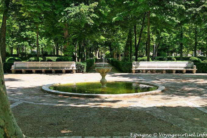 Fuente del Reloj, Jardín de la Isla, Aranjuez - Spain