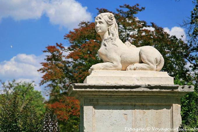 Aranjuez, sphinx statue, Jardin del Parterre - Spain