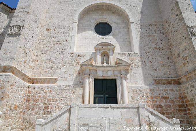 Chinchon, entrance to the Iglesia de la Asuncion NS - Spain