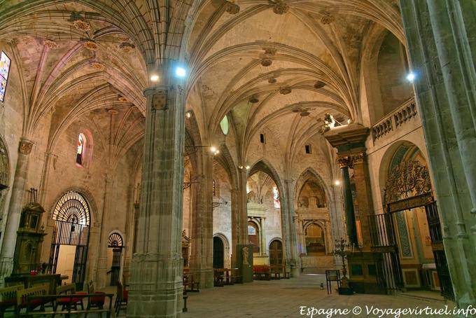 Cuenca, NS Cathedral de Gracia, behind the altar - Spain