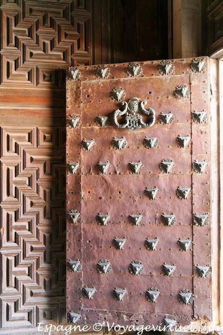 Cuenca, NS Cathedral de Gracia, studded door - Spain