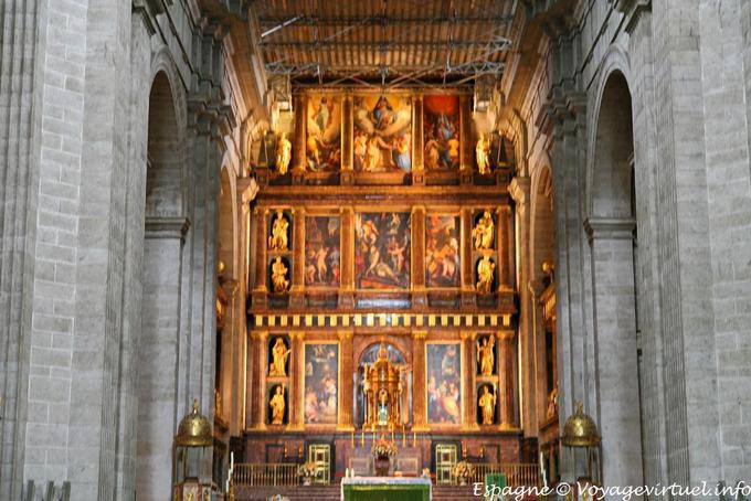 Escorial, the altar of the Basilica prohibited fuzzy picture - Spain