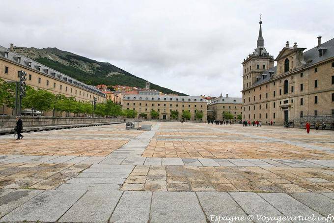 Escorial, Esplanade Casas de Oficios - Spain