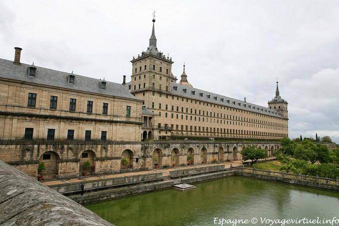 Escorial, Monasterio del Este Fachada - Spain