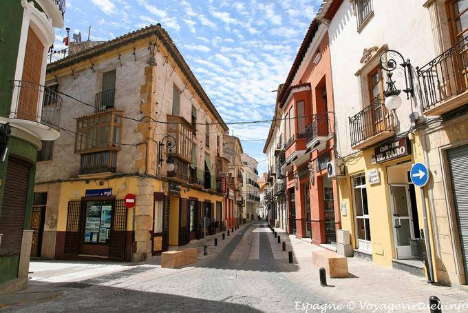 Lorca, crossing streets - Spain