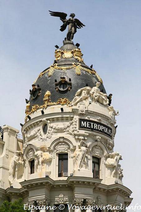 Madrid Calle de Alcala, the top of the Metropolis building - Spain