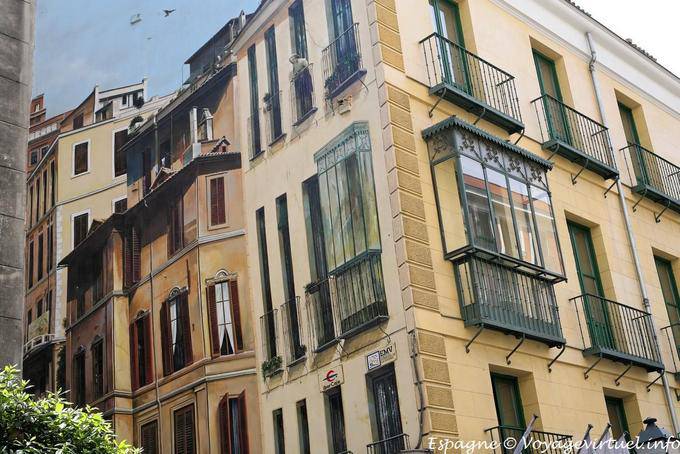 Trompe-l'oeil, Calle Mayor, Madrid - Spain