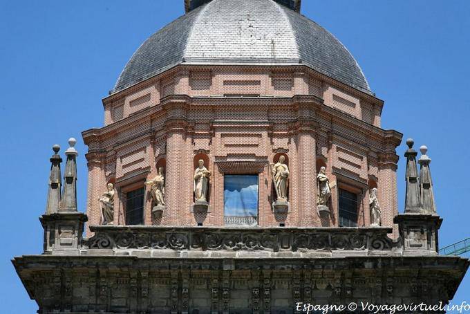 Parroquia de San Andrés, Plaza Puerto de Moros, Calle San Francisco, Madrid - Spain