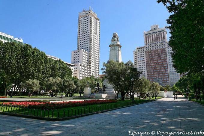 Madrid, Plaza de Espana, Edificio de Espana - Spain