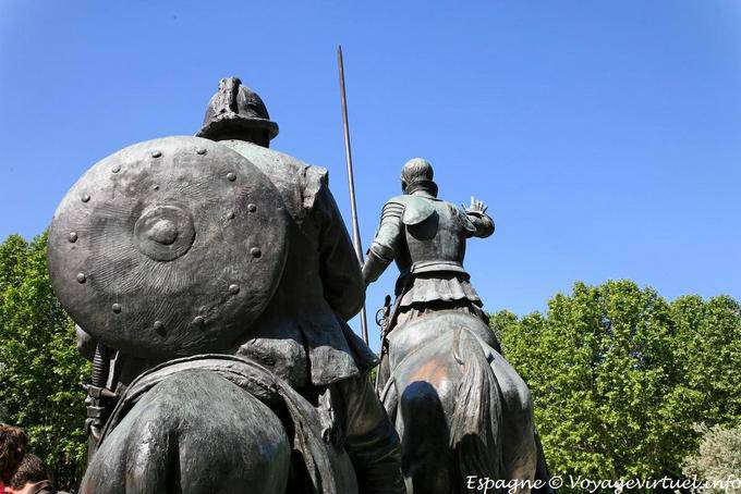 Don Quijote y Sancho Panza seen from behind, Plaza de Espana, Cervantes Monument, Madrid - Spain